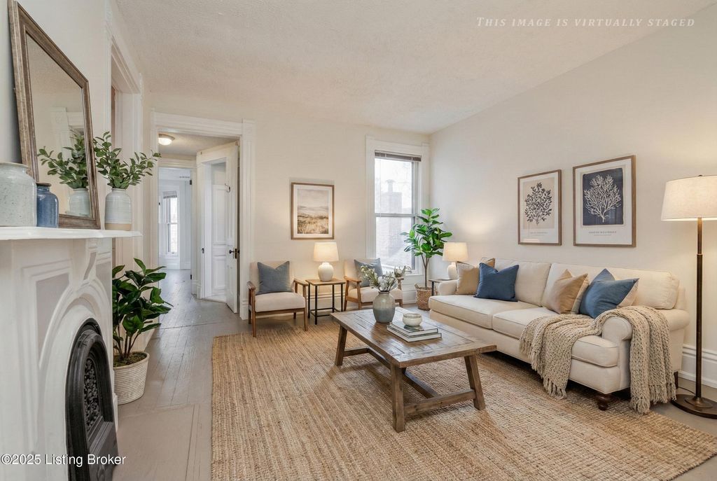 Photo of 1704 Rosewood Ave #2, Louisville, KY 40204 (MLS # 1705692)