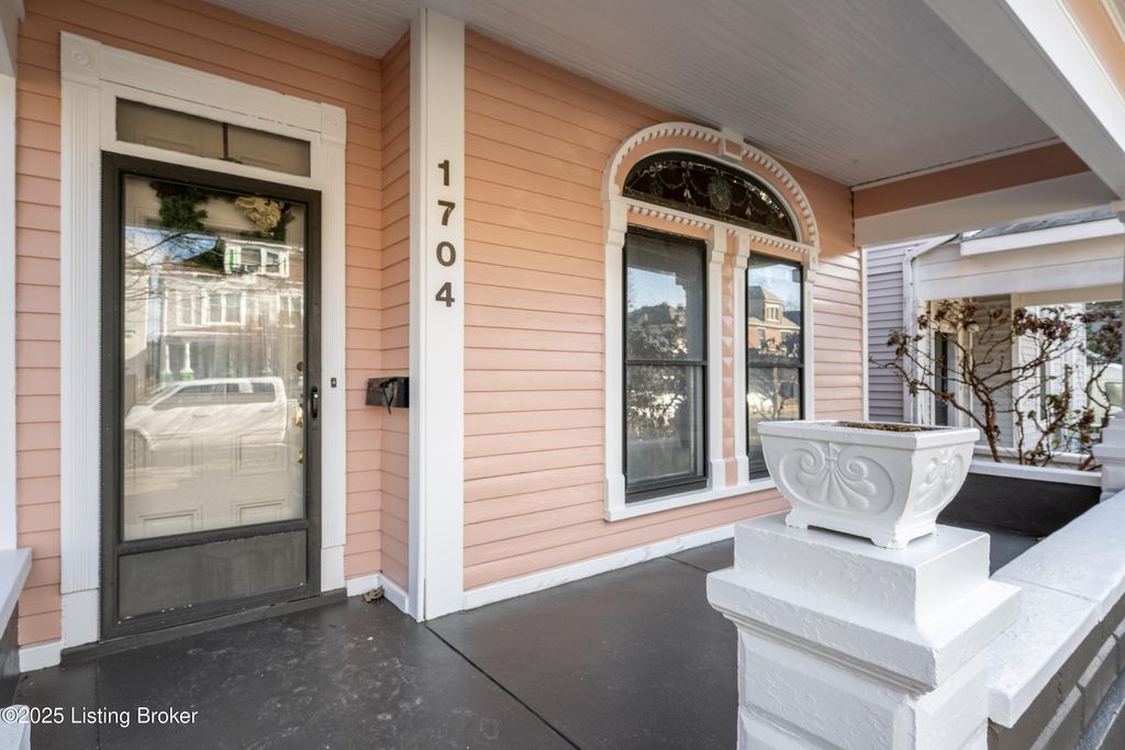 Photo of 1704 Rosewood Ave #2, Louisville, KY 40204 (MLS # 1705692)