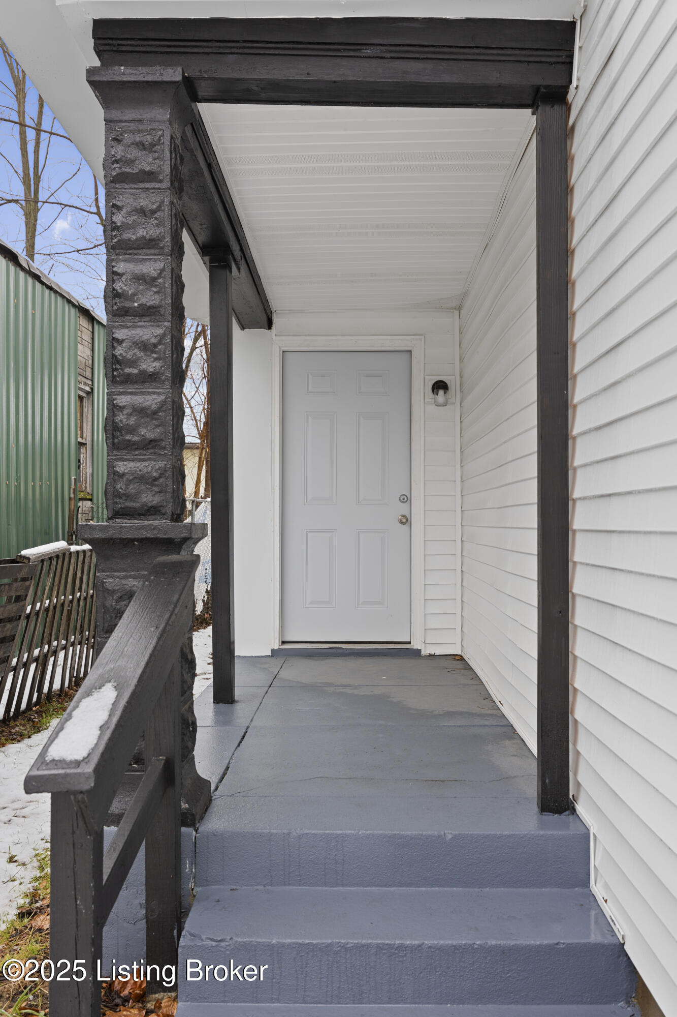462 N 29th St, Louisville, Kentucky image 3