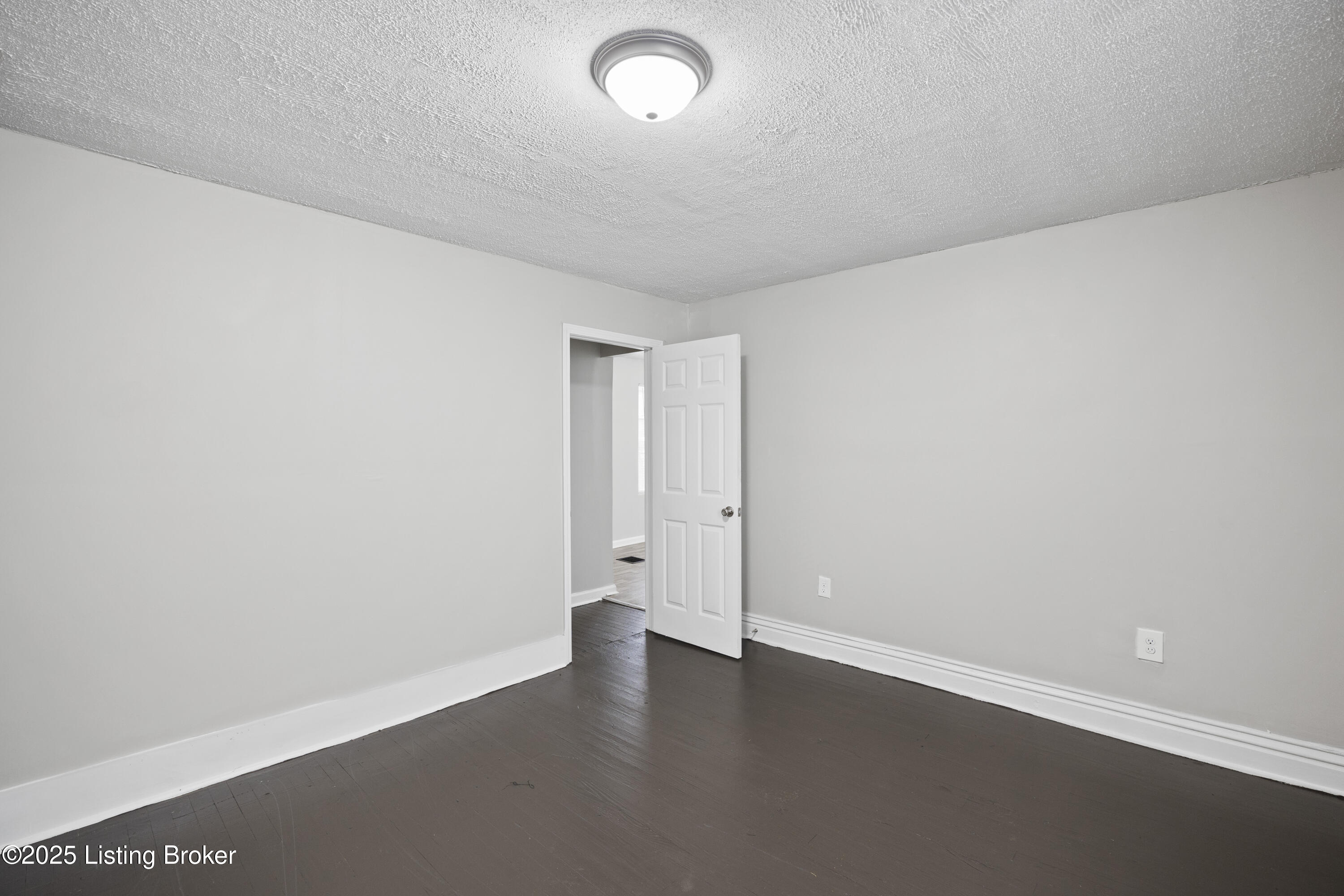 462 N 29th St, Louisville, Kentucky image 12