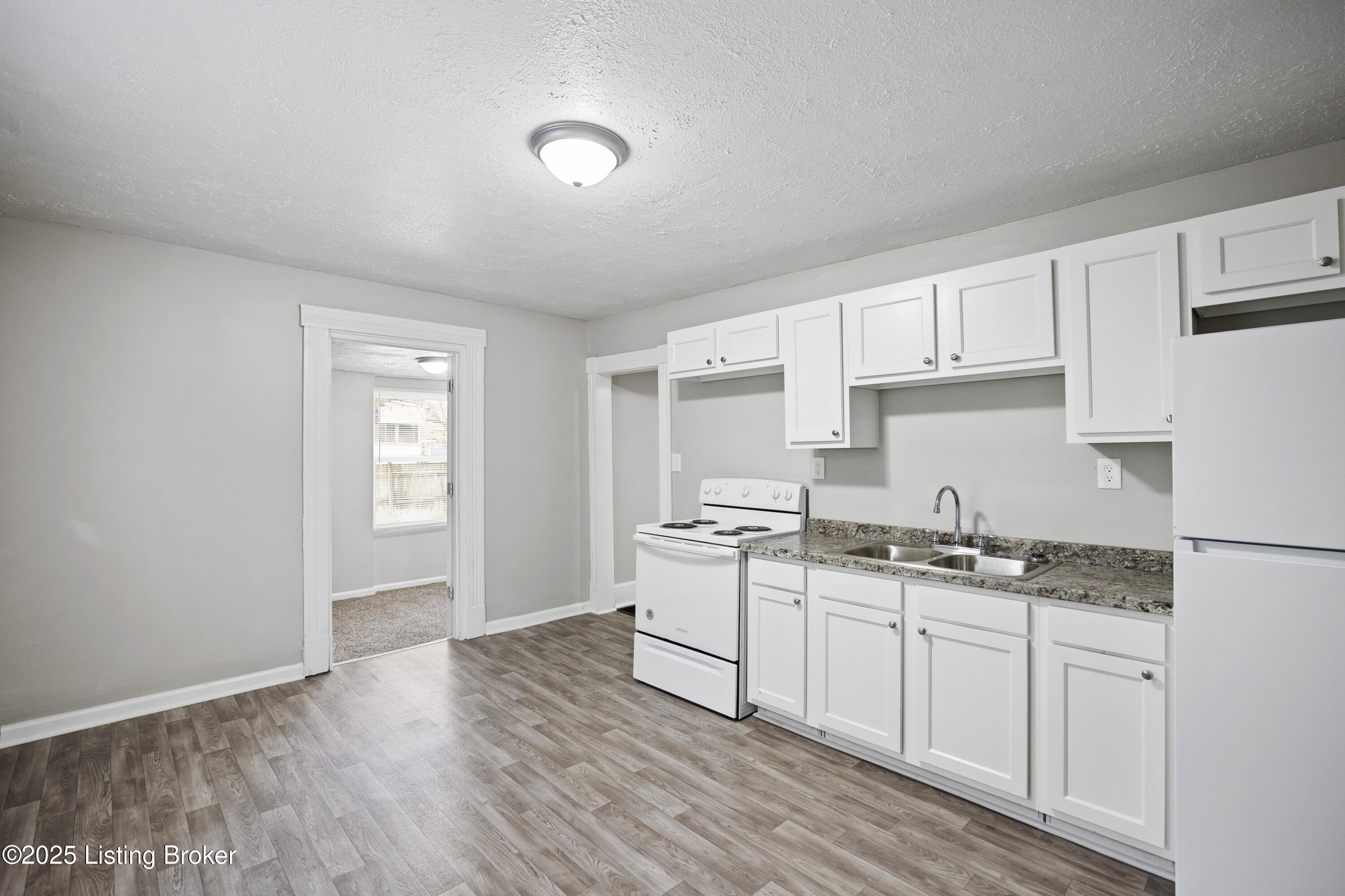 462 N 29th St, Louisville, Kentucky image 6