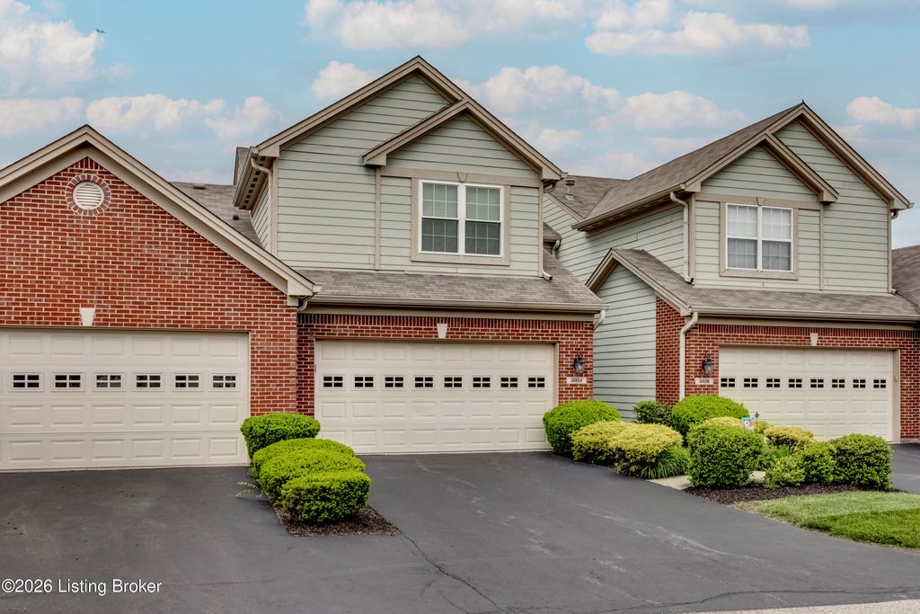 Photo of 5034 Ardossan Square, Louisville, KY 40241 (MLS # 1716398)