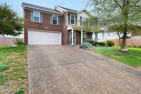 Photo of 8620 Garden Gate Cir, Louisville, KY 40291 (MLS # 1701490)