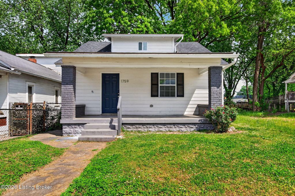 Photo of 1759 W Gaulbert Ave, Louisville, KY 40210 (MLS # 1714714)