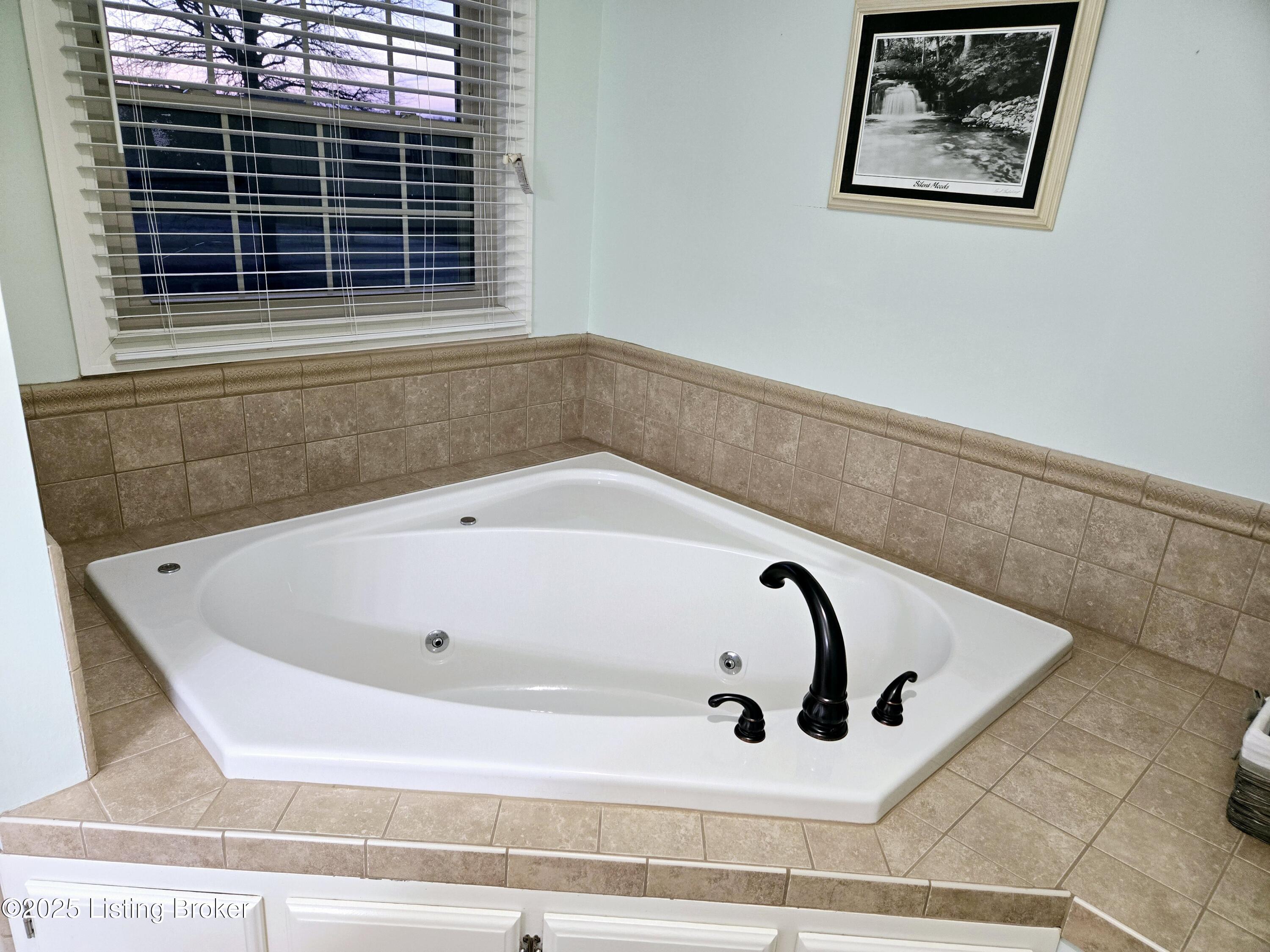 1220 Wedgewood Dr, Bardstown, Kentucky image 33