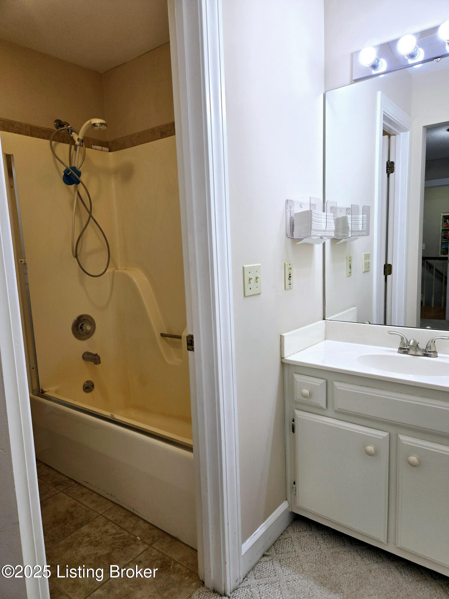 1220 Wedgewood Dr, Bardstown, Kentucky image 22