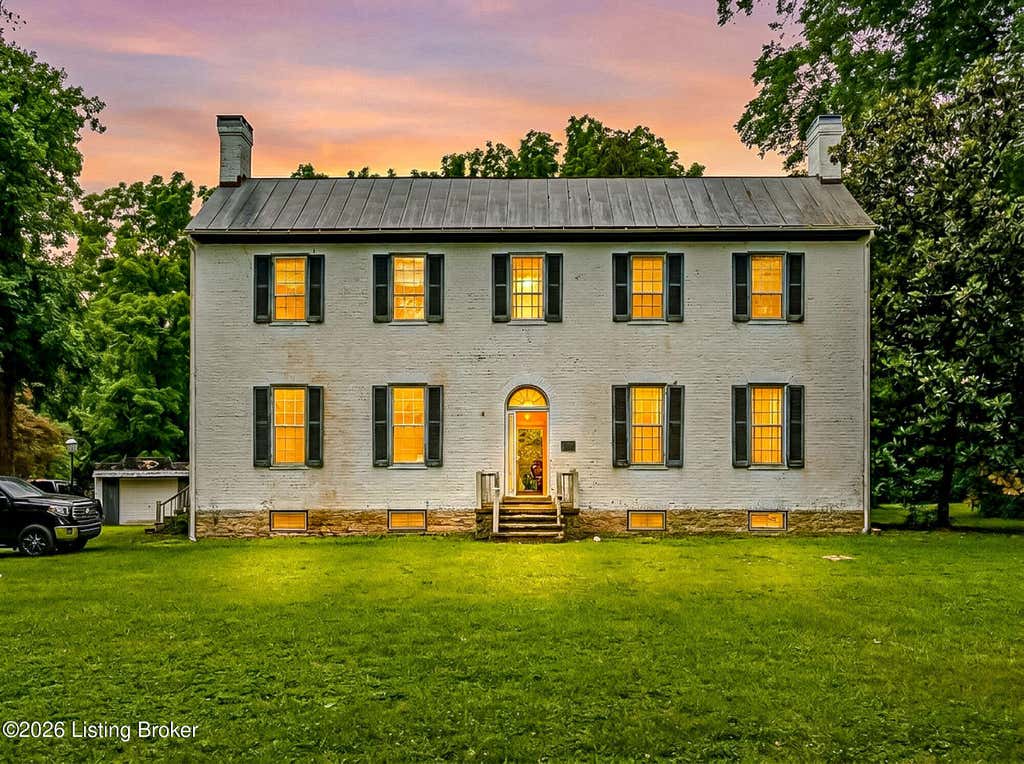 Photo of 4118 Taylorsville Rd, Louisville, KY 40220 (MLS # 1720696)