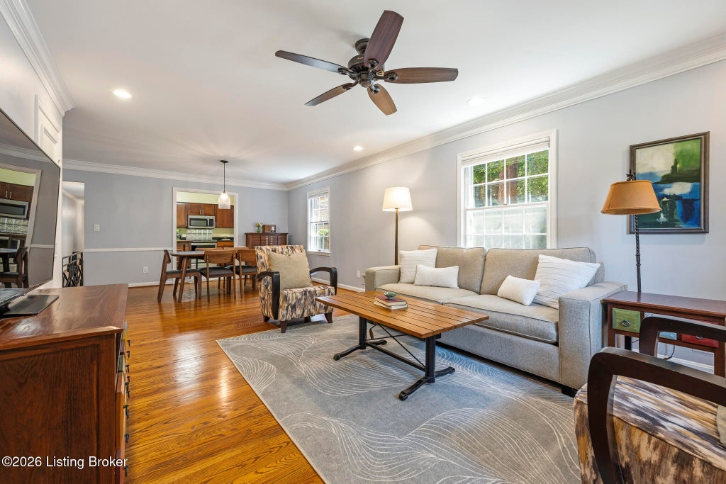 Photo of 1429 Everett Ave #APT 2, Louisville, KY 40204 (MLS # 1729766)