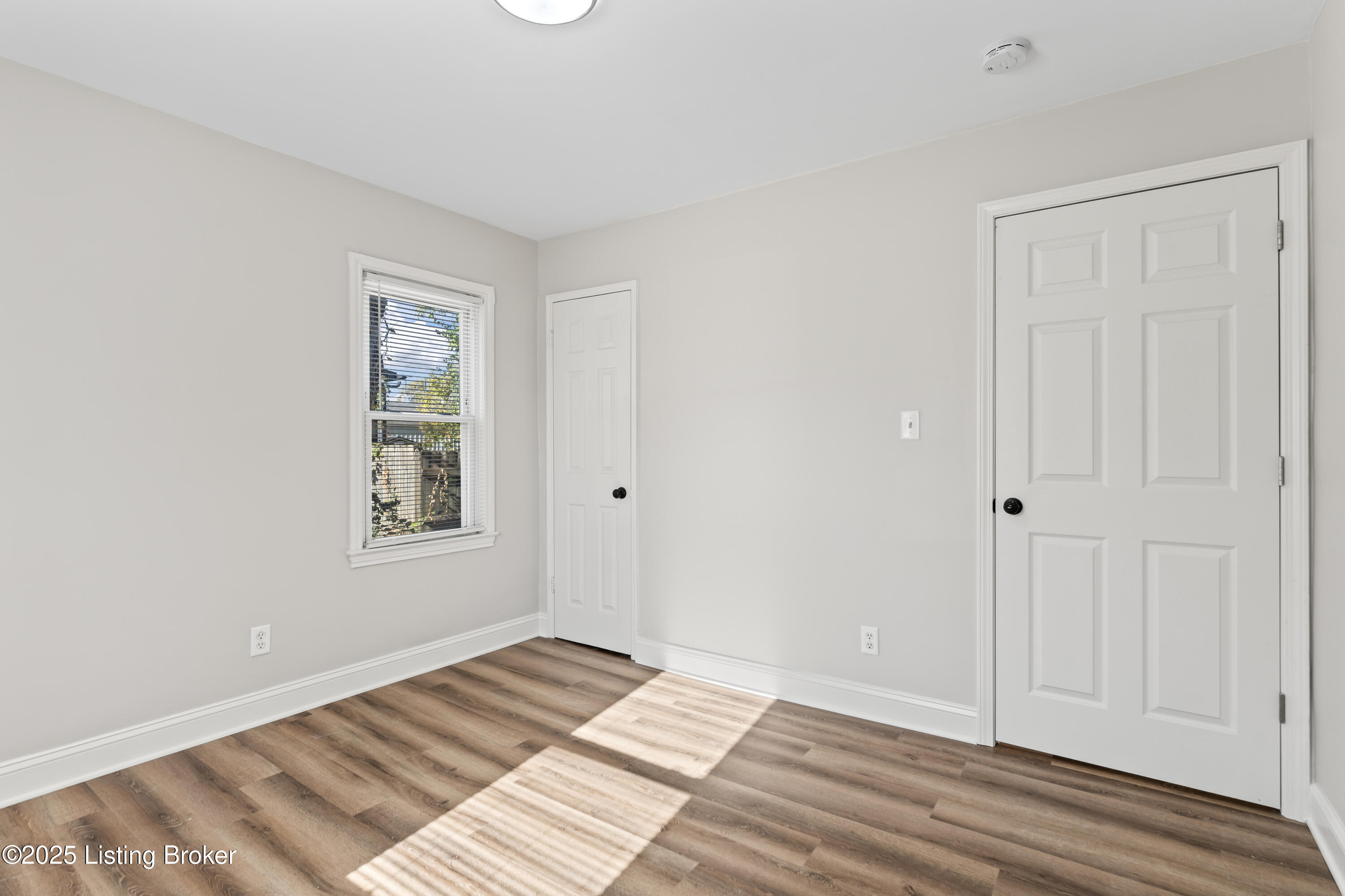 2609 Lindsay Ave, Louisville, Kentucky image 18