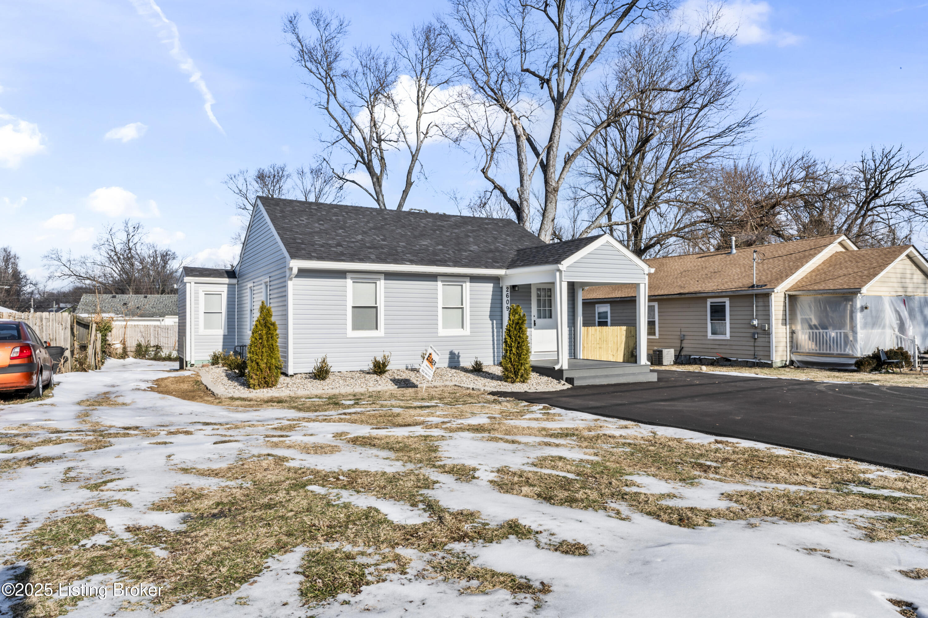 2609 Lindsay Ave, Louisville, Kentucky image 2
