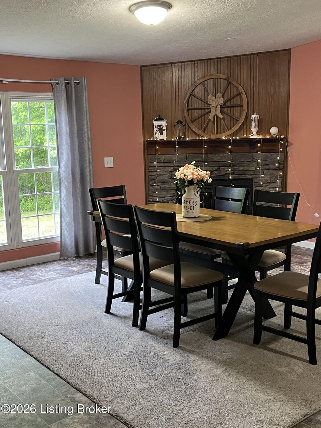 Photo of 435 Thompson Ln, Vine Grove, KY 40175 (MLS # 1715642)