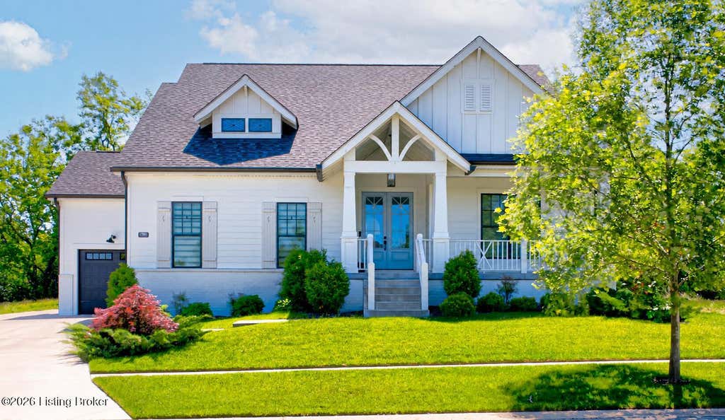Photo of 17801 Shakes Creek Dr, Fisherville, KY 40023 (MLS # 1721891)