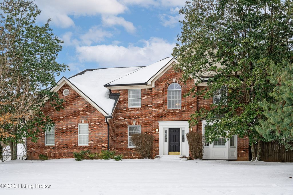 Photo of 3718 Hunters Ridge Dr, Prospect, KY 40059 (MLS # 1708548)