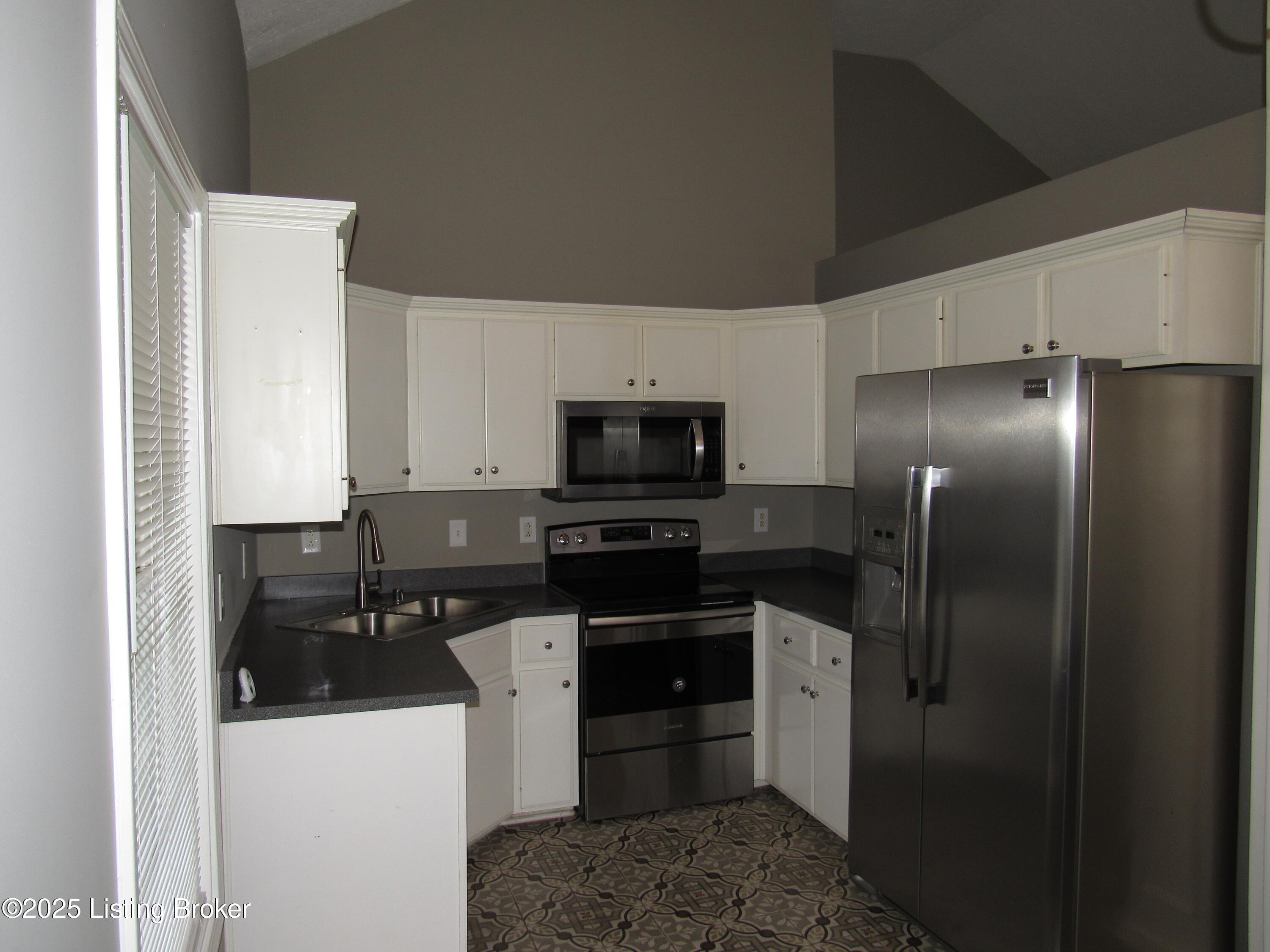 1253 Shepard Way, Shelbyville, Kentucky image 32
