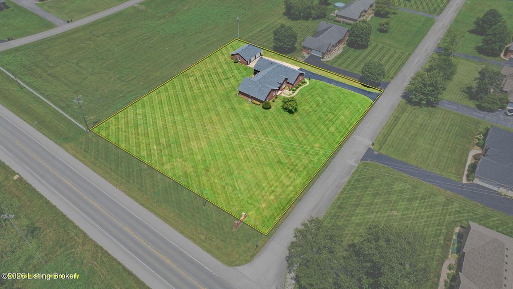 Photo of 40 Buena Vista, Cave City, KY 42127 (MLS # 1723869)