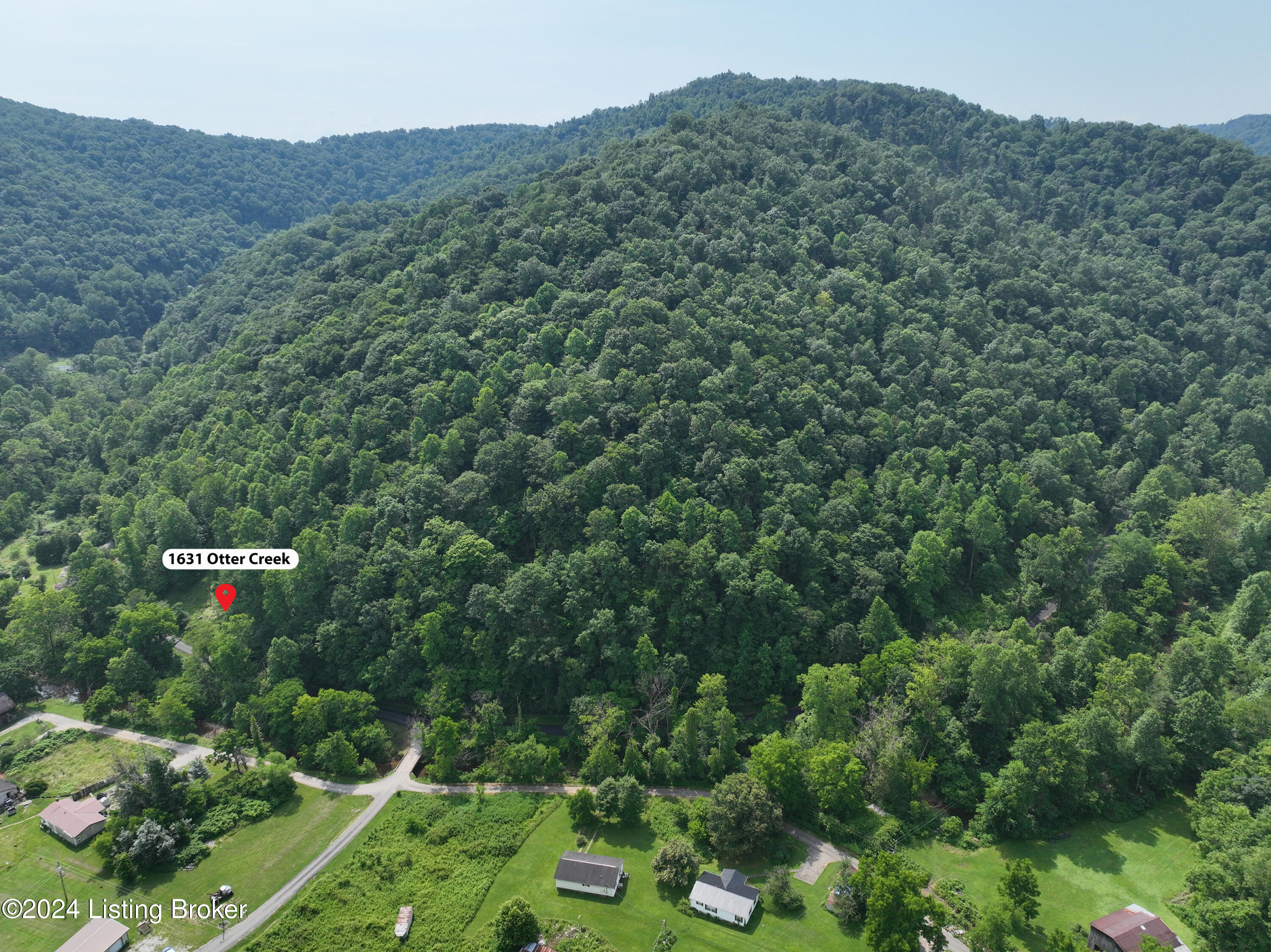 1631 Otter Creek Rd, Manchester, Kentucky image 2