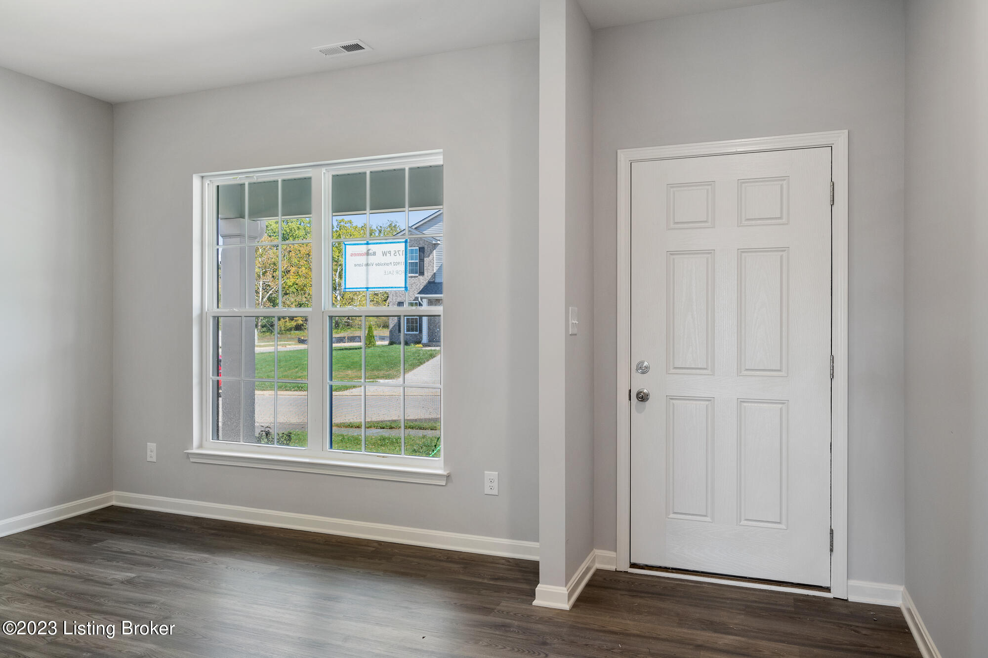 11902 Parkside Vista Ln, Louisville, Pennsylvania image 3
