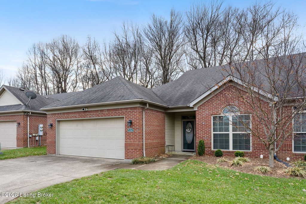 Photo of 1204 Twin Willows Ln, Louisville, KY 40214 (MLS # 1706437)