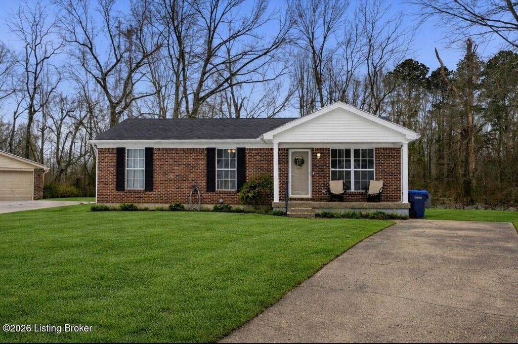 Photo of 808 Tin Dor Way, Louisville, KY 40118 (MLS # 1716189)