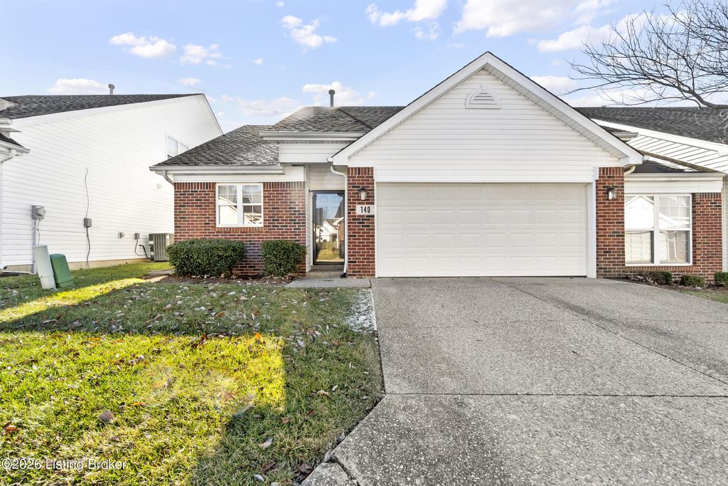 Photo of 140 Charlton Wynde Dr, Louisville, KY 40245 (MLS # 1706699)