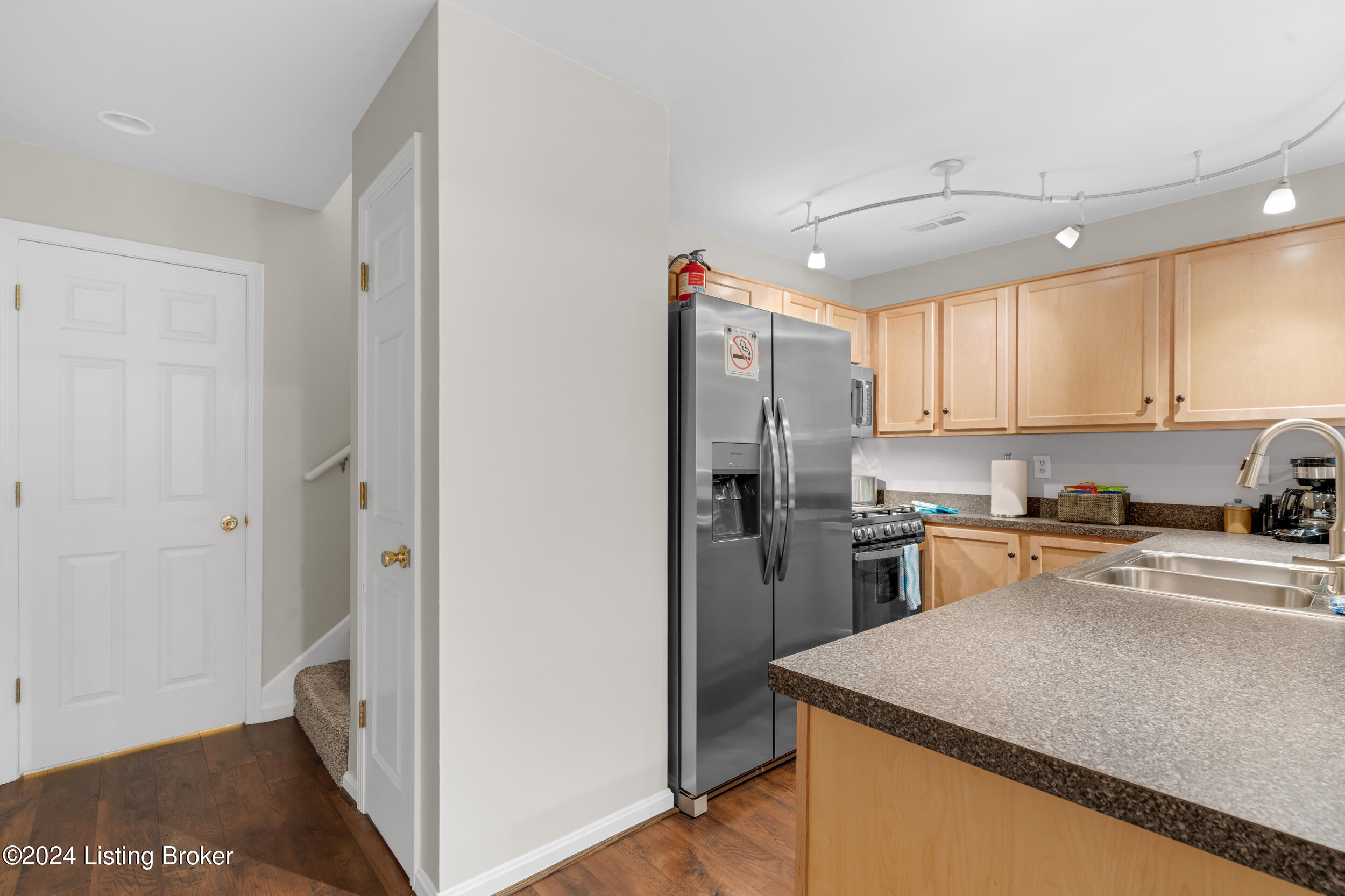 951 Baxter Ave #103, Louisville, Kentucky image 8