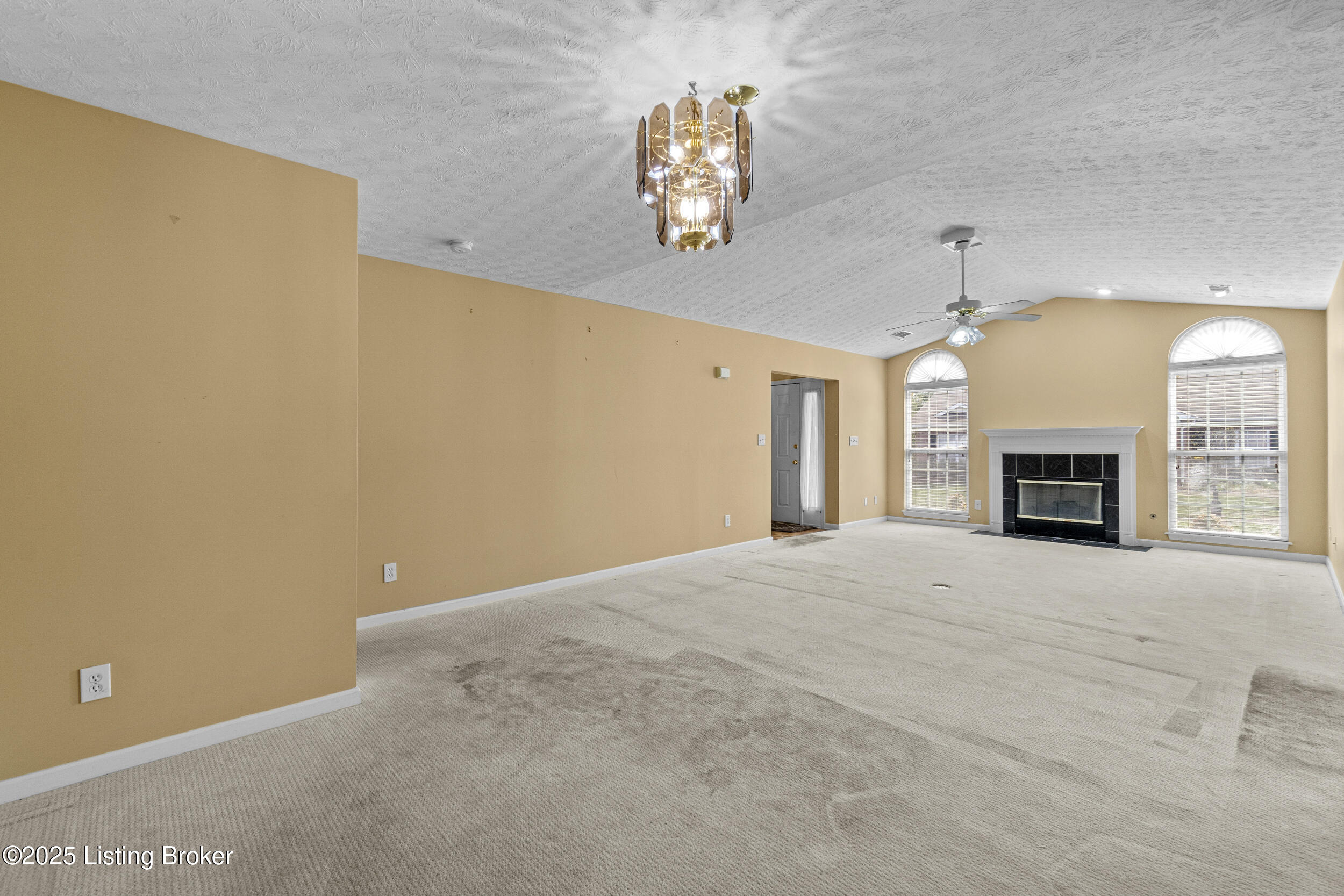 11007 Cambridge Commons Dr, Louisville, Kentucky image 9
