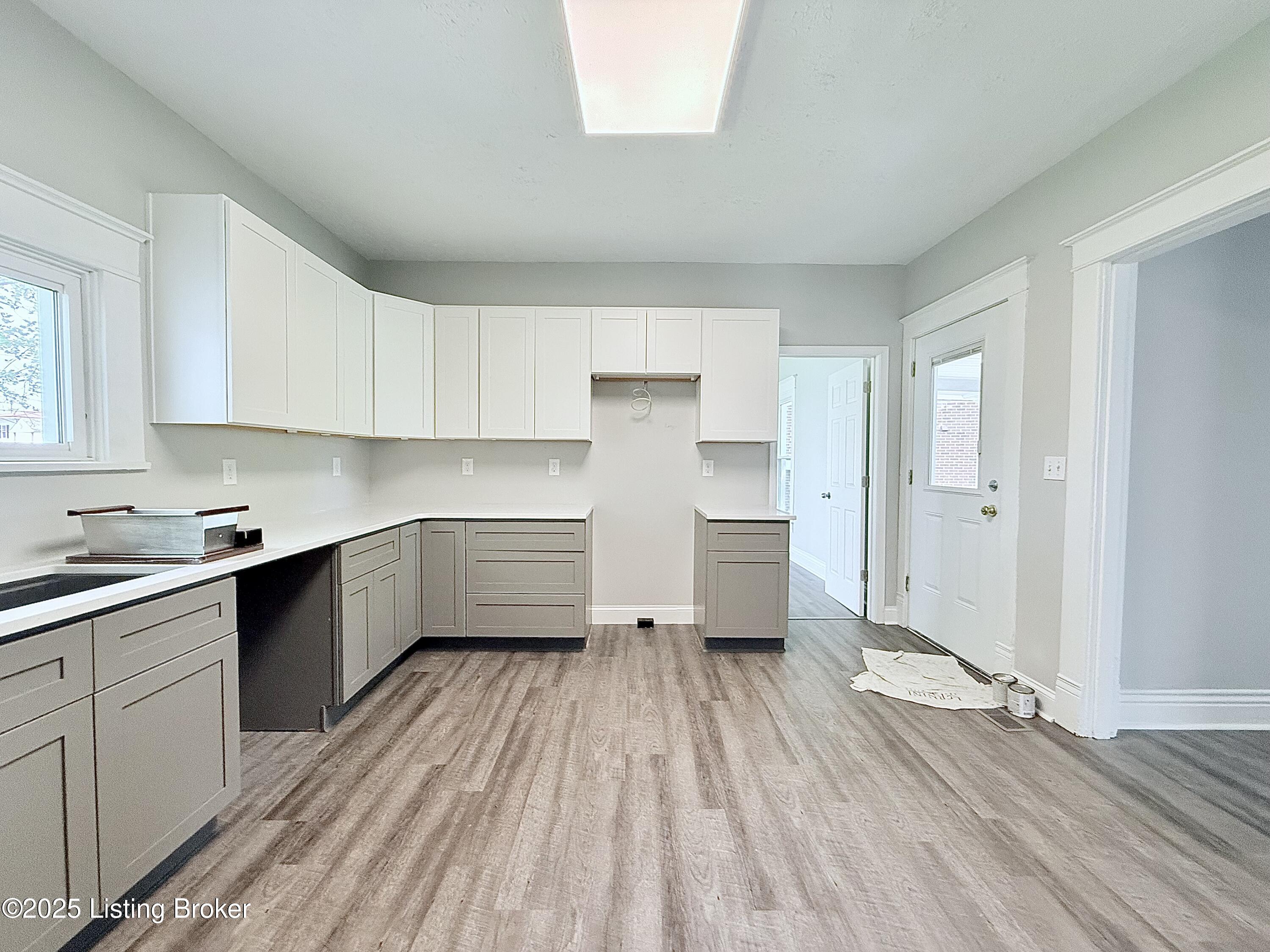 713 E Hill St, Louisville, Pennsylvania image 23