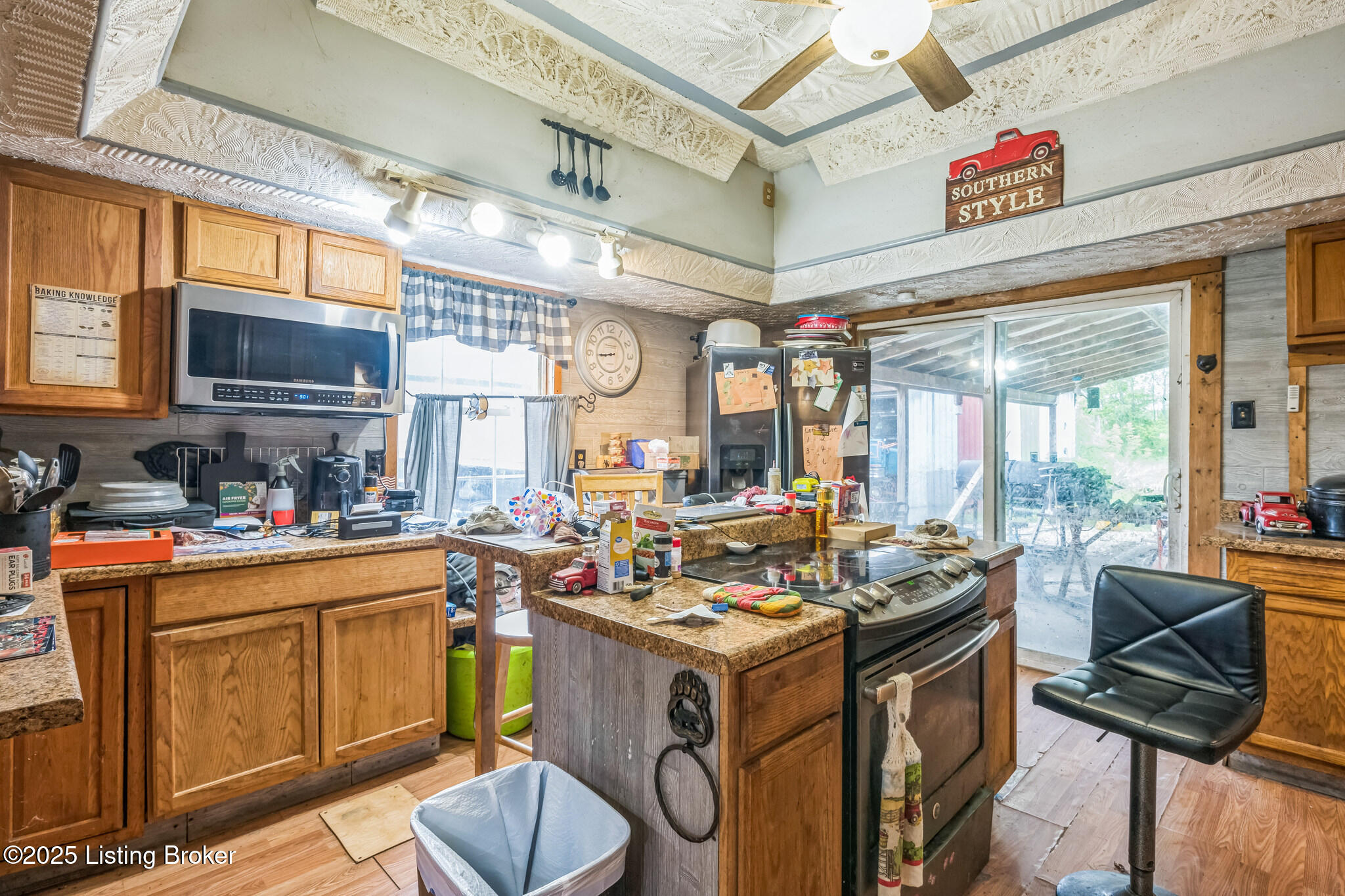 226 Lebanon Junction Rd, Boston, Pennsylvania image 5