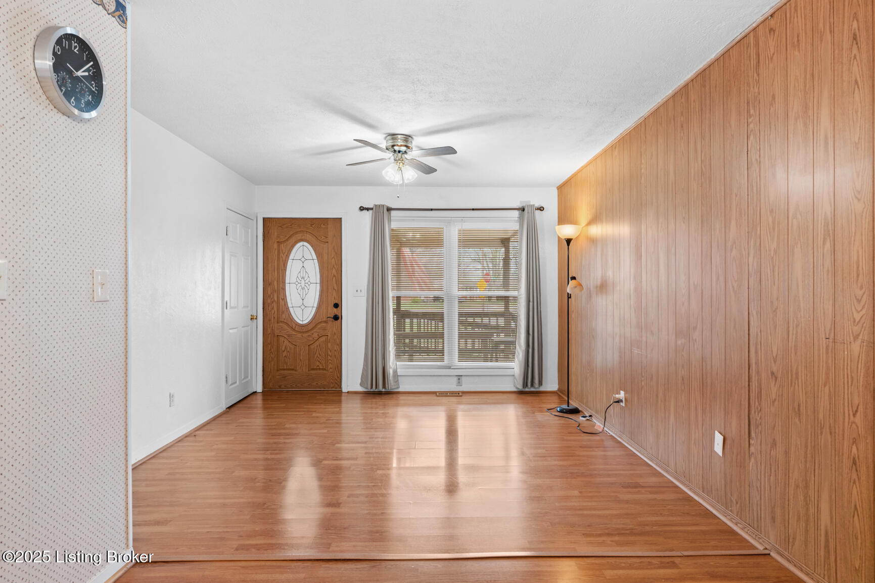 1031 Meadow Hill Rd, Louisville, Kentucky image 5