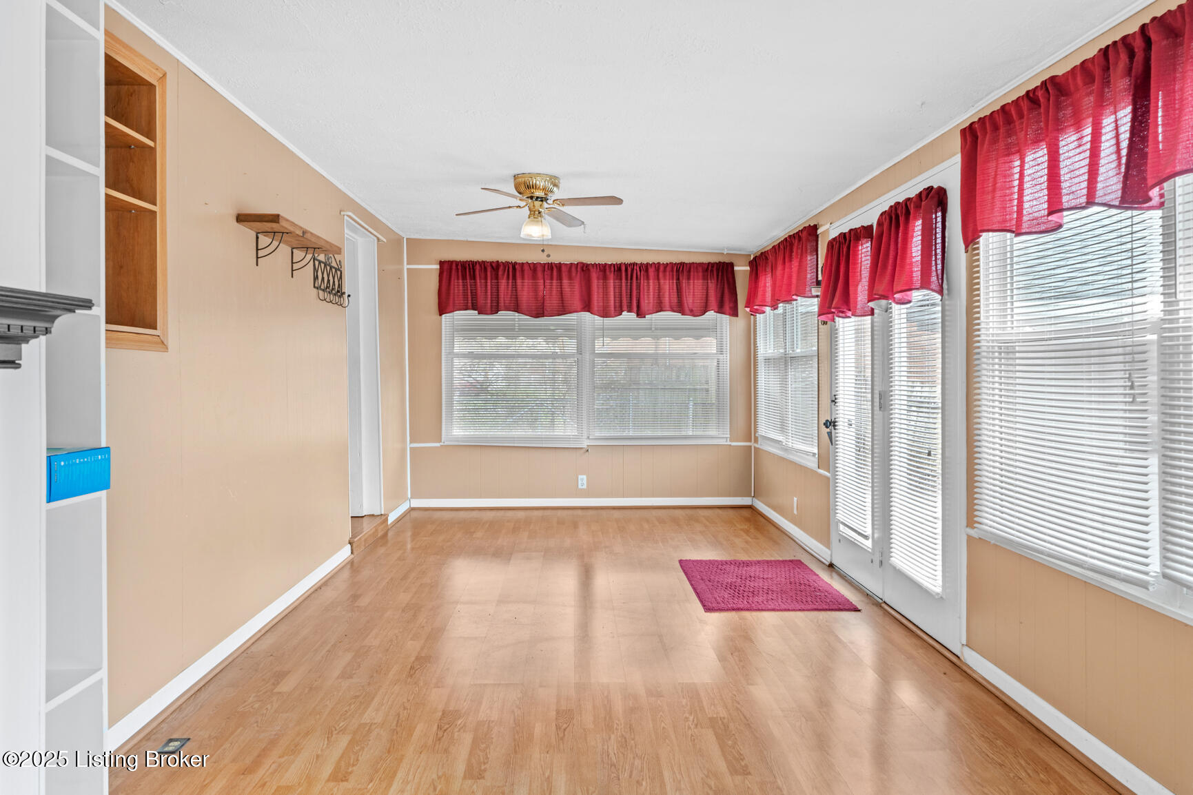 1031 Meadow Hill Rd, Louisville, Kentucky image 22