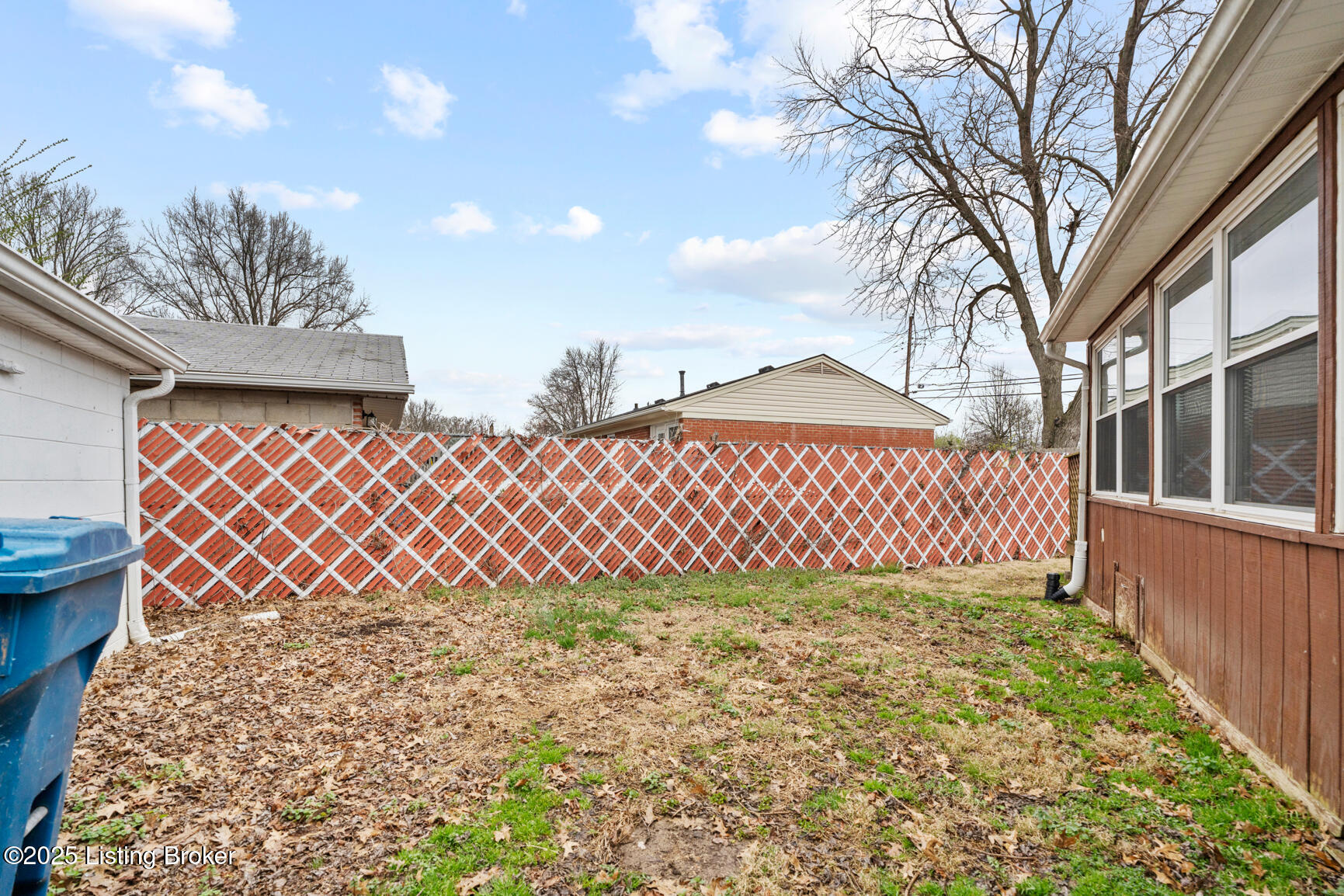 1031 Meadow Hill Rd, Louisville, Kentucky image 27