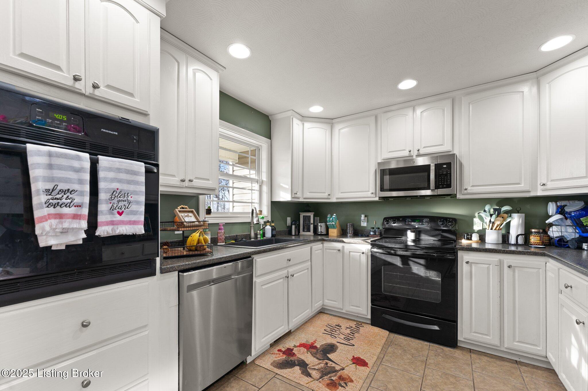 215 River Birch Loop, Smiths Grove, Pennsylvania image 10