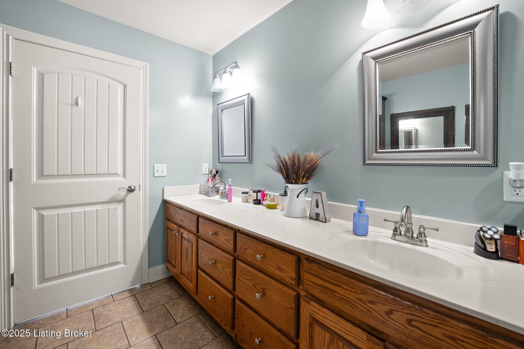 215 River Birch Loop, Smiths Grove, Pennsylvania image 17