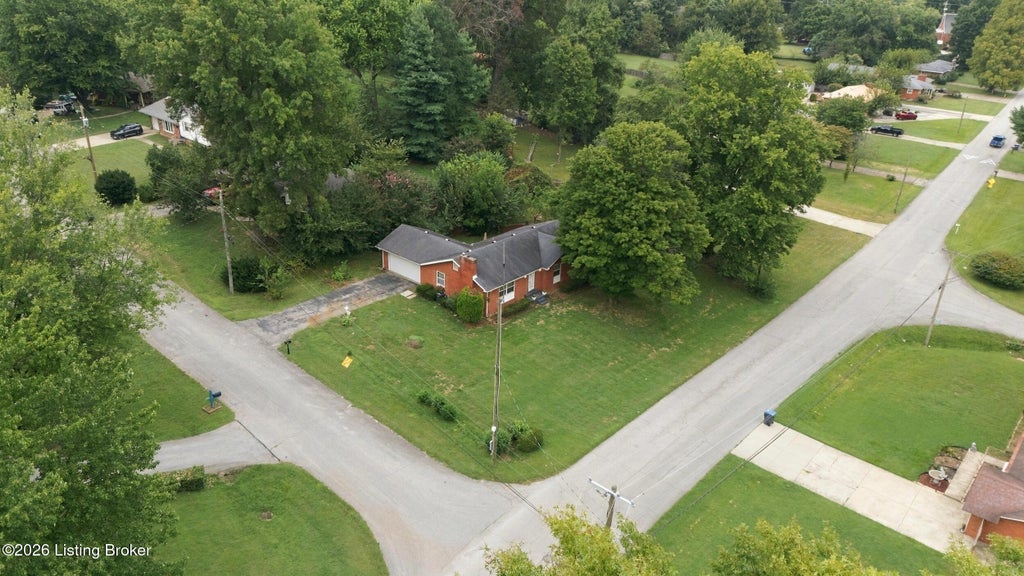 Photo of 10300 S Dodge Ln, Louisville, KY 40272 (MLS # 1729995)