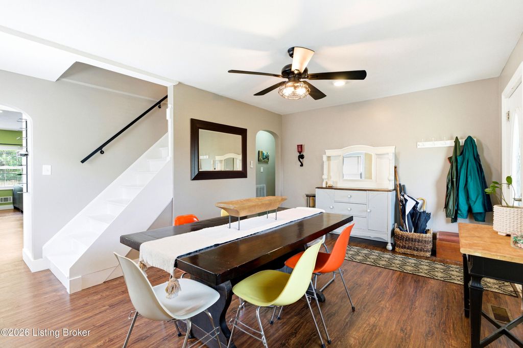 Photo of 3112 Plover Rd, Louisville, KY 40213 (MLS # 1716941)