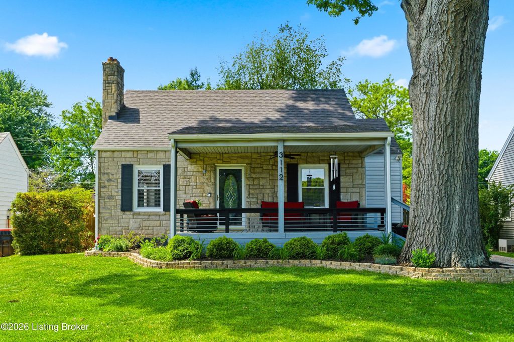 Photo of 3112 Plover Rd, Louisville, KY 40213 (MLS # 1716941)