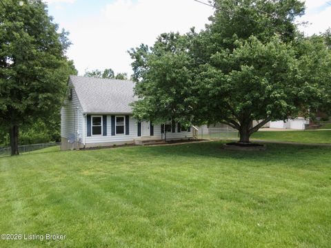 Photo of 531 Rose Creek Dr, Radcliff, KY 40160 (MLS # 1715532)