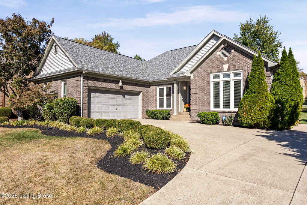Photo of 713 Foxgate Rd, Louisville, KY 40223 (MLS # 1731526)