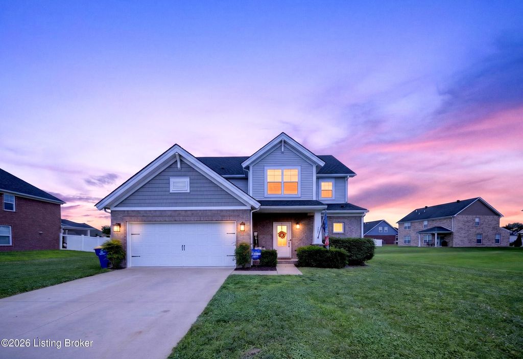 Photo of 587 Montrose Dr, Bowling Green, KY 42104 (MLS # 1721270)