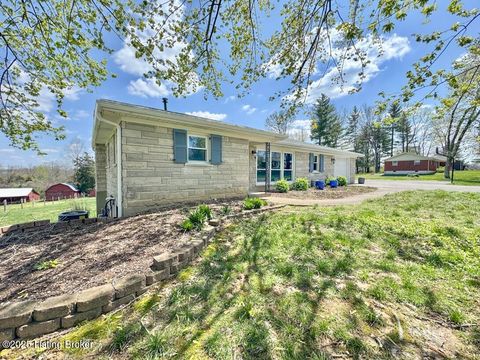 Photo of 1702 Armstrong Ln, Mt Washington, KY 40047 (MLS # 1700050)
