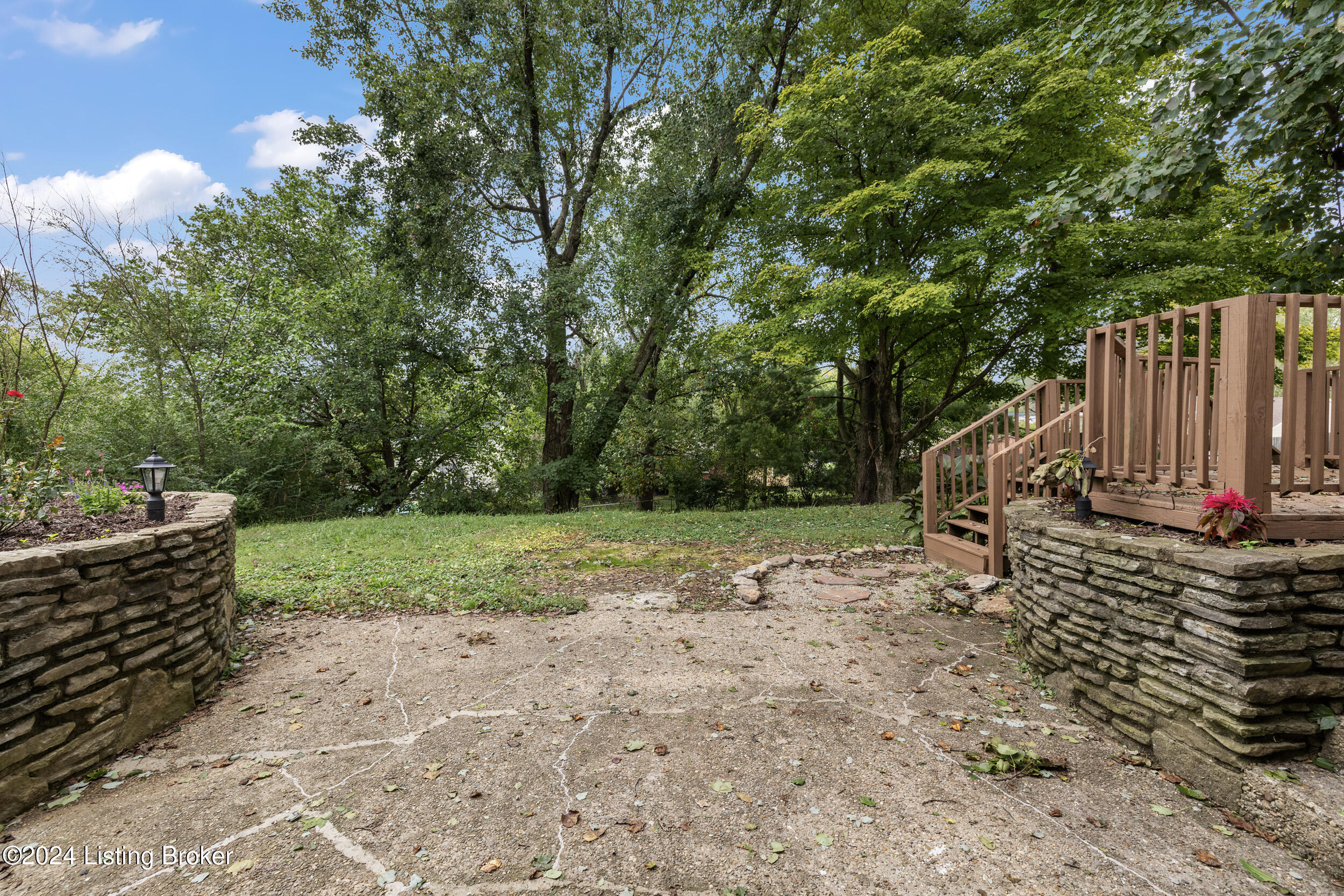 1109 Crestview Way, Goshen, Kentucky image 9