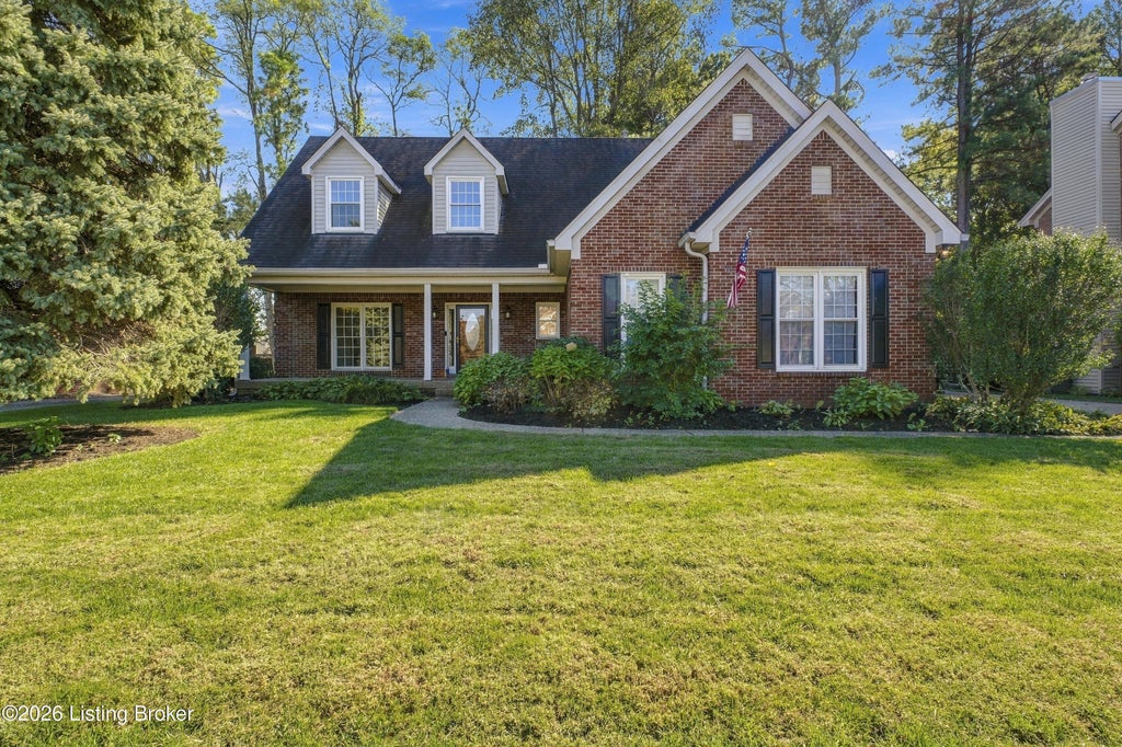 Photo of 10504 Edgewater Rd, Louisville, KY 40223 (MLS # 1732647)