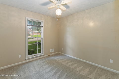 Tiny photo for 9302 Marse Henry Dr, Jeffersontown, KY 40299 (MLS # 1729717)