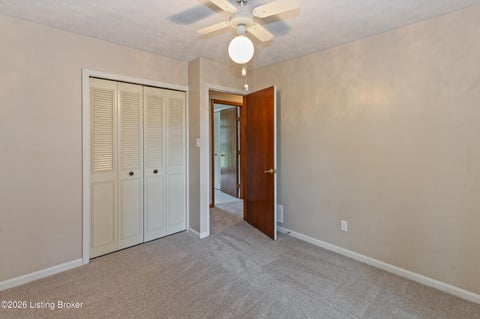 Tiny photo for 9302 Marse Henry Dr, Jeffersontown, KY 40299 (MLS # 1729717)