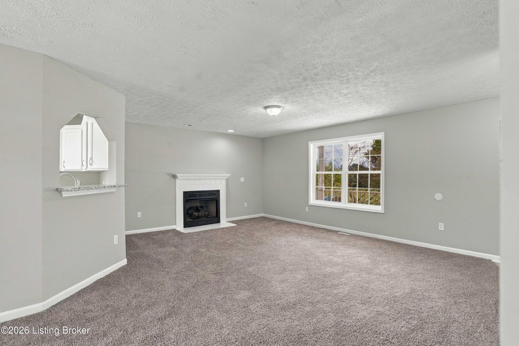 Photo of 380 Ireland School Rd, Radcliff, KY 40160 (MLS # 1729566)