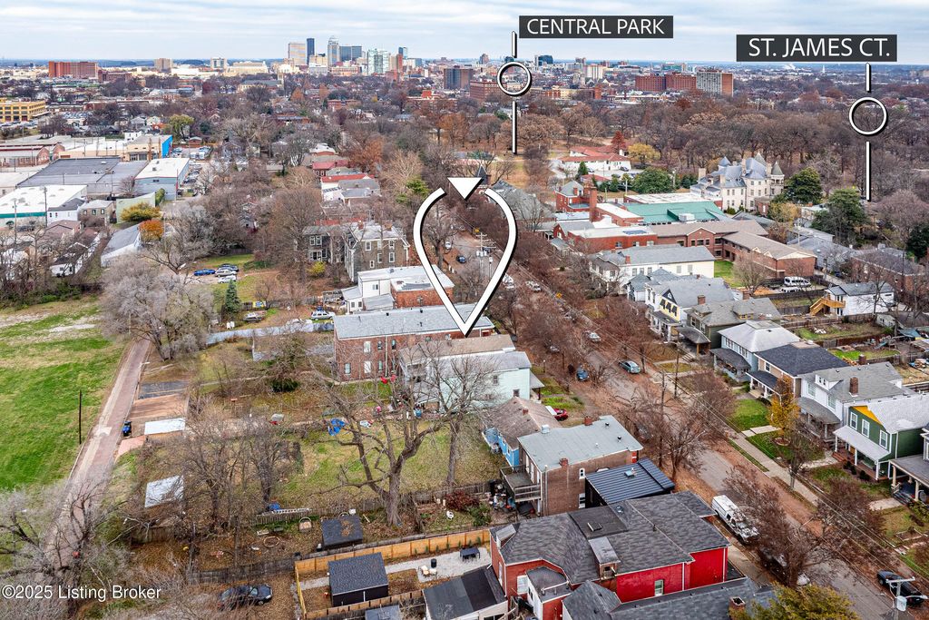 Photo of 1432 S 6th St, Louisville, KY 40208 (MLS # 1710188)