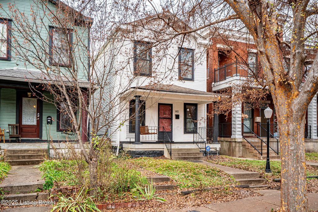 Photo of 1432 S 6th St, Louisville, KY 40208 (MLS # 1710188)