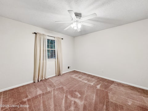 Tiny photo for 2522 Windsor Forest Dr, Louisville, KY 40272 (MLS # 1729696)