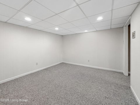 Tiny photo for 2522 Windsor Forest Dr, Louisville, KY 40272 (MLS # 1729696)