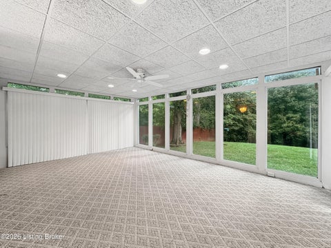 Tiny photo for 2522 Windsor Forest Dr, Louisville, KY 40272 (MLS # 1729696)